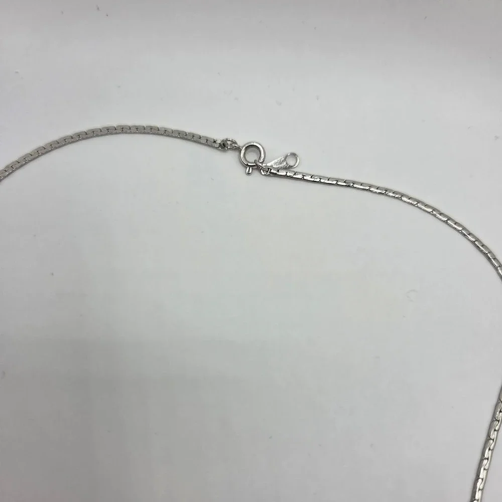 Avon Bow Ribbon Necklace Women OS Silver Good Vintage Sculptural Statement 16in